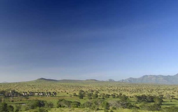 Pazar kilátás a szállásról ( fotó: sarovahotels.com)